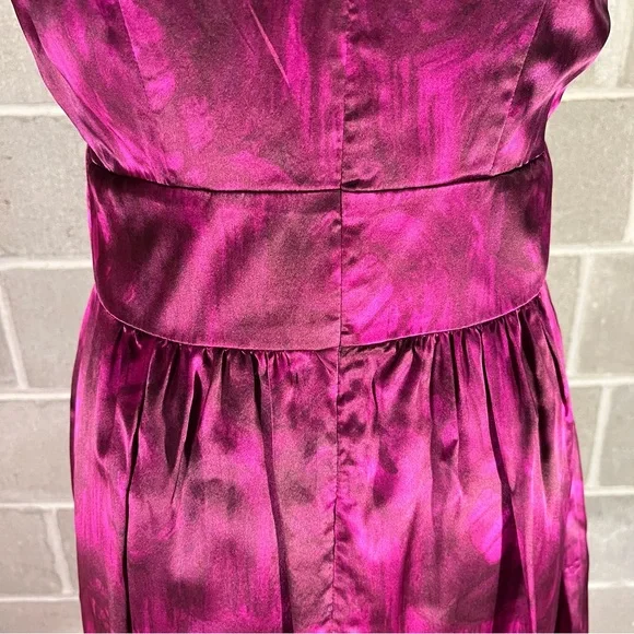 Banana Republic silk dress. - Picture 5 of 14